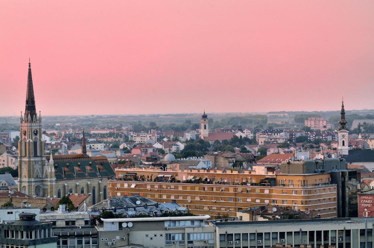 Nicola'S Apartamento Novi Sad Exterior foto