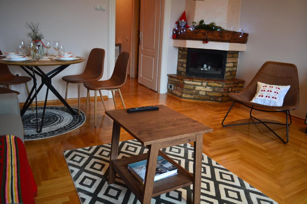 Nicola'S Apartamento Novi Sad Exterior foto