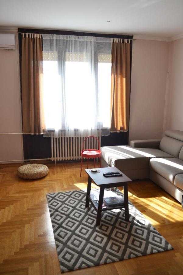 Nicola'S Apartamento Novi Sad Exterior foto