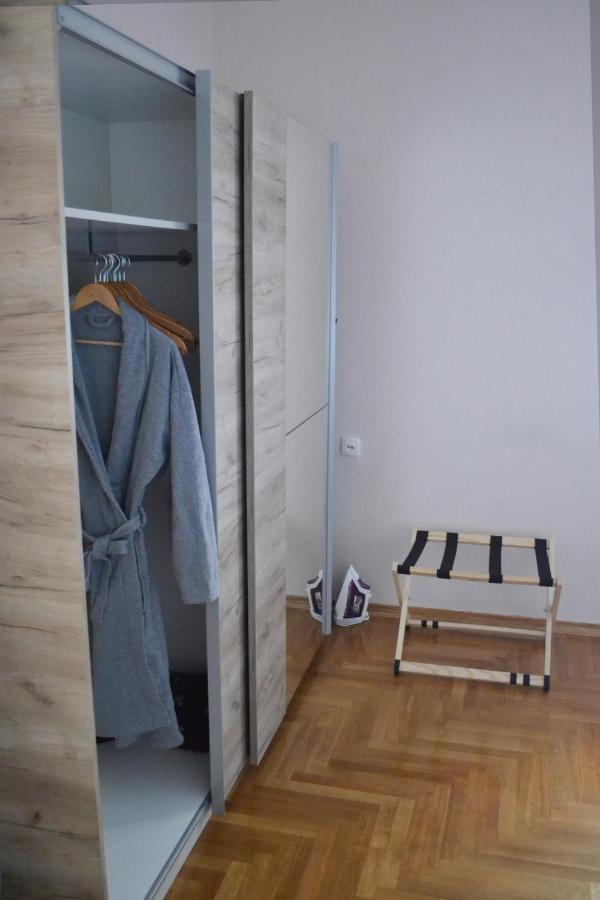 Nicola'S Apartamento Novi Sad Exterior foto