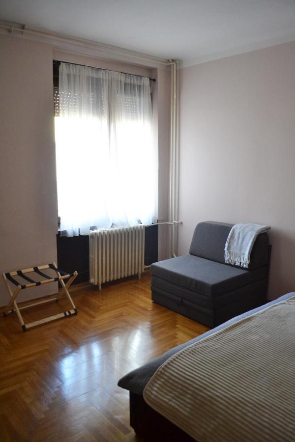 Nicola'S Apartamento Novi Sad Exterior foto